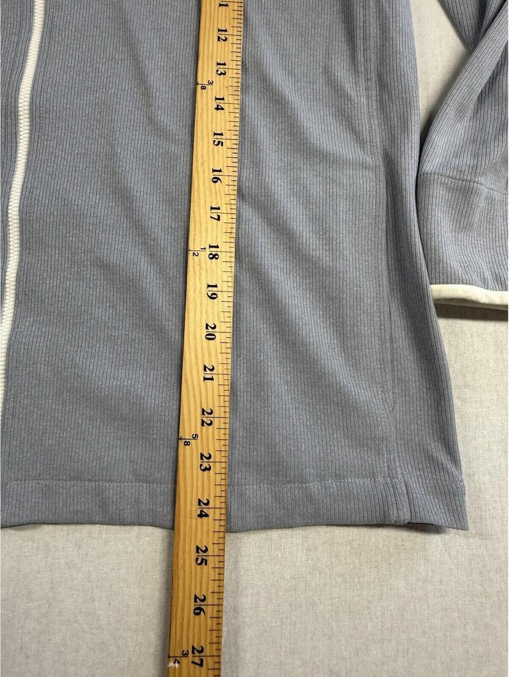 St John Sport Zip Up Knit Sweater Women Sz M Athletic Comfort Pockets Cover Up - Picture 7 of 13